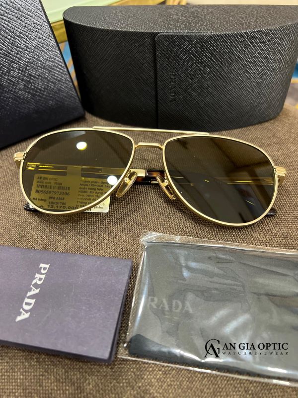 Cách nhận biết kính Prada chính hãng