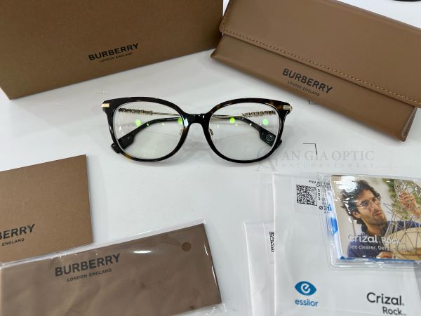 Kính mắt Burberry chính hãng